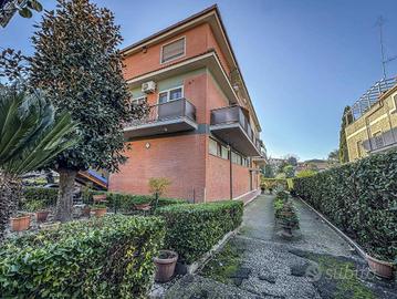 Appartamento di 130 m² con 3 locali a Roma