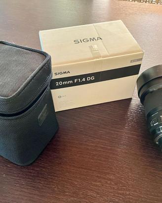 SIGMA 20mm  F1.4 DG   NIKON