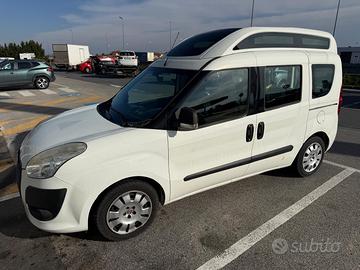 Doblo 2.0 m jet tetto alto pedana disabili