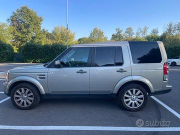 Land rover discovery 4