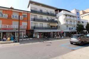 Trilocale 22-29/8 a 150 mt dal mare e 500 centro