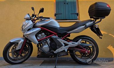 Kawasaki ER6N anno 2007