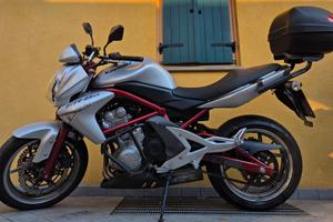 Kawasaki ER6N anno 2007