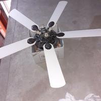 lampadario a pale nuovo 4 luci 5 pale