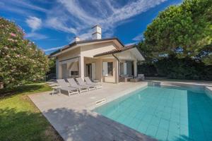 Splendida villa con piscina