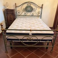 Letto 1 piazza e 1/2 in ferro battuto