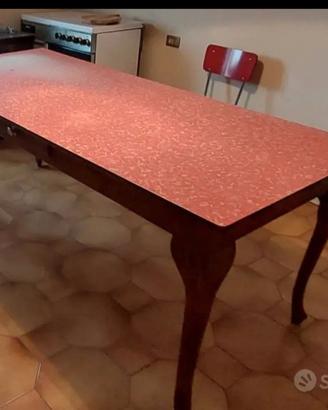 tavolo vintage in formica 