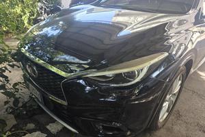 Infiniti Q30 1.5d Premium - 2017 - 109.000 km