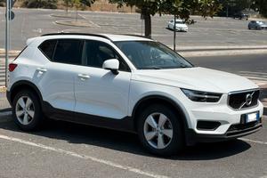 Volvo xc40 t4