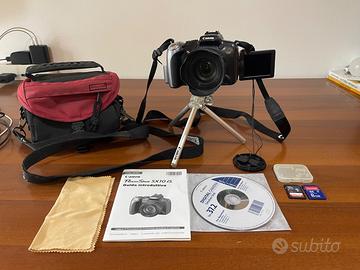 Canon PowerShot SX10 IS con accessori