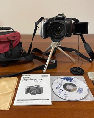 Canon PowerShot SX10 IS con accessori