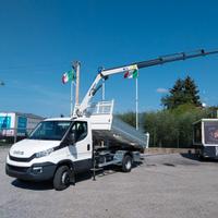 Iveco Daily 65-180 gru e ribaltabile