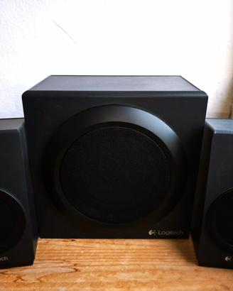 Logitech Z333 - Sistema Altoparlanti 2.1