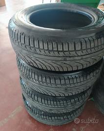 Gomme michelin 205/65r15