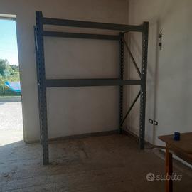 scaffale 