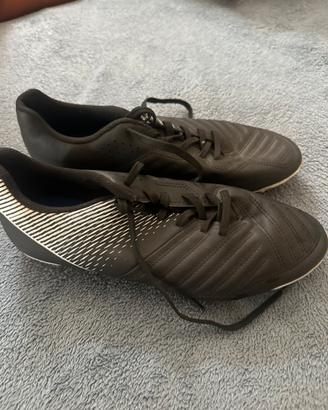Scarpe da calcio numero 39usato
