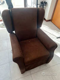 Poltrona reclinabile elettrica