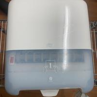 Dispenser asciugamani carta Tork