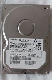 Hard disk interno Hitachi, IDE. Vintage.