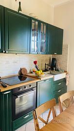 Cucina come nuova compreso tavolo e sedie