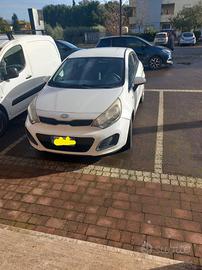 Kia rio 1.1 crdi anno 12/2011