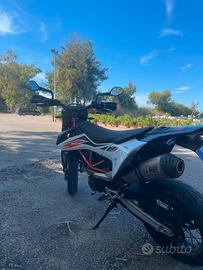 Ktm 690 smc-r