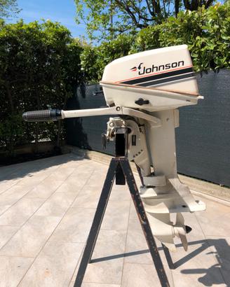 Motore fuoribordo Johnson 6 cv