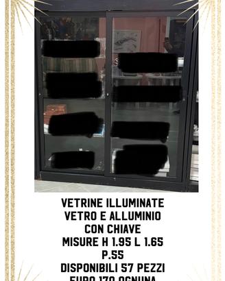 Vetrine e banchetti in stock