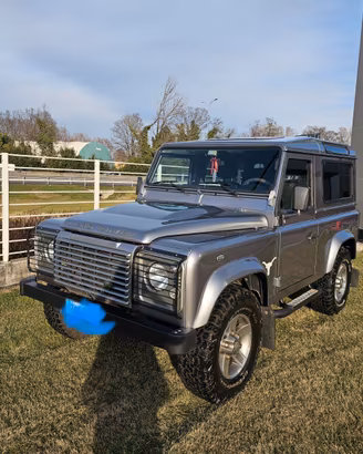 LAND ROVER Defender - 2012