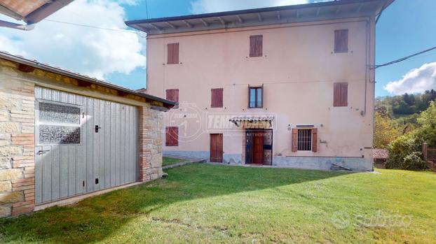 Porzione di casa a Zocca Via Cava 3 locali