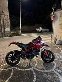 Ducati hypermotard 821