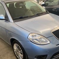 Lancia ypsilon 1.2 benzina
