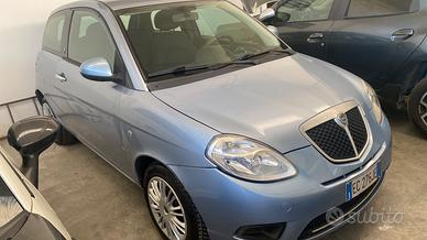 Lancia ypsilon 1.2 benzina