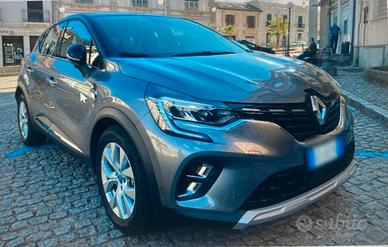 Auto Renault Captur E-Tech Plug-in Hibrid