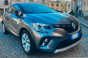 Auto Renault Captur E-Tech Plug-in Hibrid
