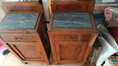 comodini stile liberty 