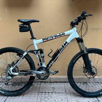 Mountan bike KTM full ammortizzata