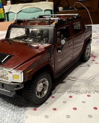 Hummer H2 1/24 Maisto