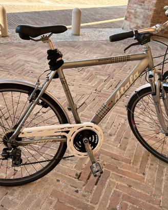 Urban bike Bicicletta da città