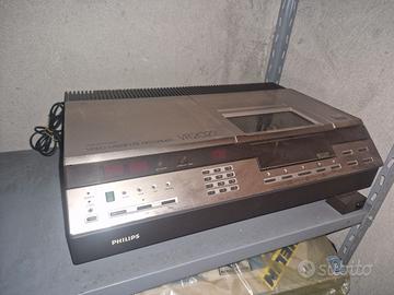 Philips video cassette recorder VR2022