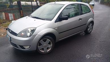 Ford Fiesta 1.2 Gpl