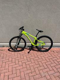 Bici Rockrider ST100