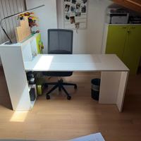 Angolo studio oppure ufficio