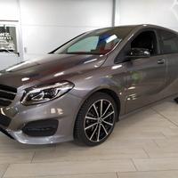 MERCEDES-BENZ B 180 Sport A/T