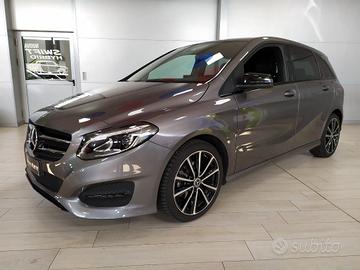 MERCEDES-BENZ B 180 Sport A/T