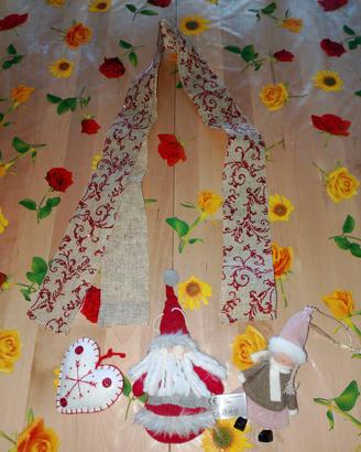 DECORAZIONI NATALIZIE 