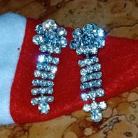 Orecchini pendenti con cristalli