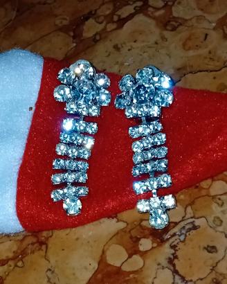 Orecchini pendenti con cristalli