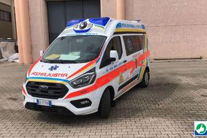 FORD CUSTOM AMBULANZA