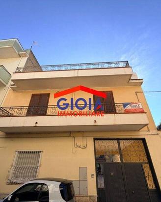 Appartamento di 150 m² con 3 locali a Mondragone